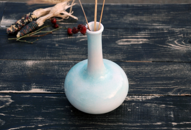 Глиняная керамическая ваза ручной работы